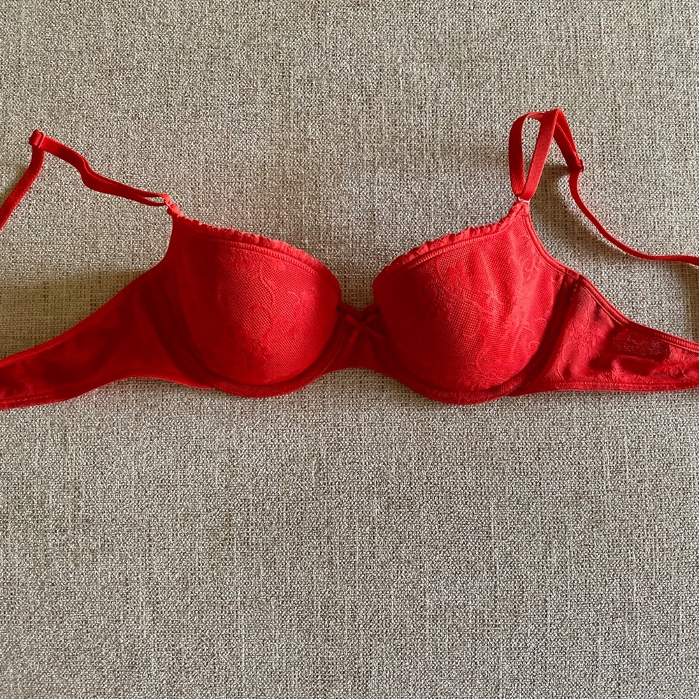 Victoria’s Secret bra